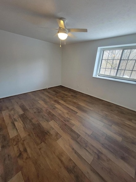 Building Photo - 1608 Shady Cove Ln