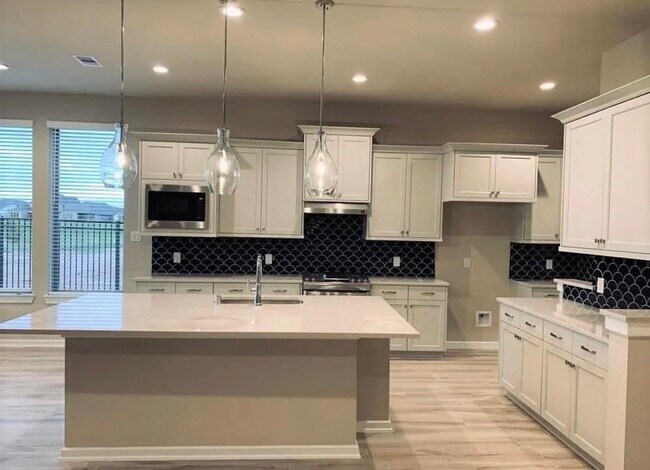 Building Photo - 584 Santa Rosa Hls Dr