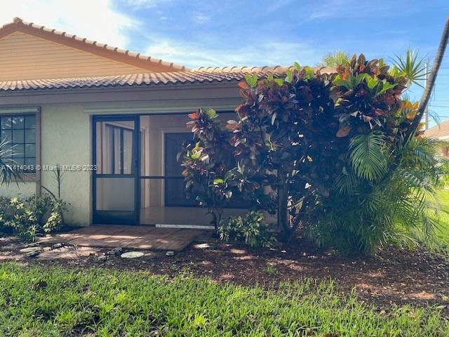 Building Photo - 12024 Royal Palm Blvd