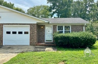 Building Photo - 424 Devonwood Ct