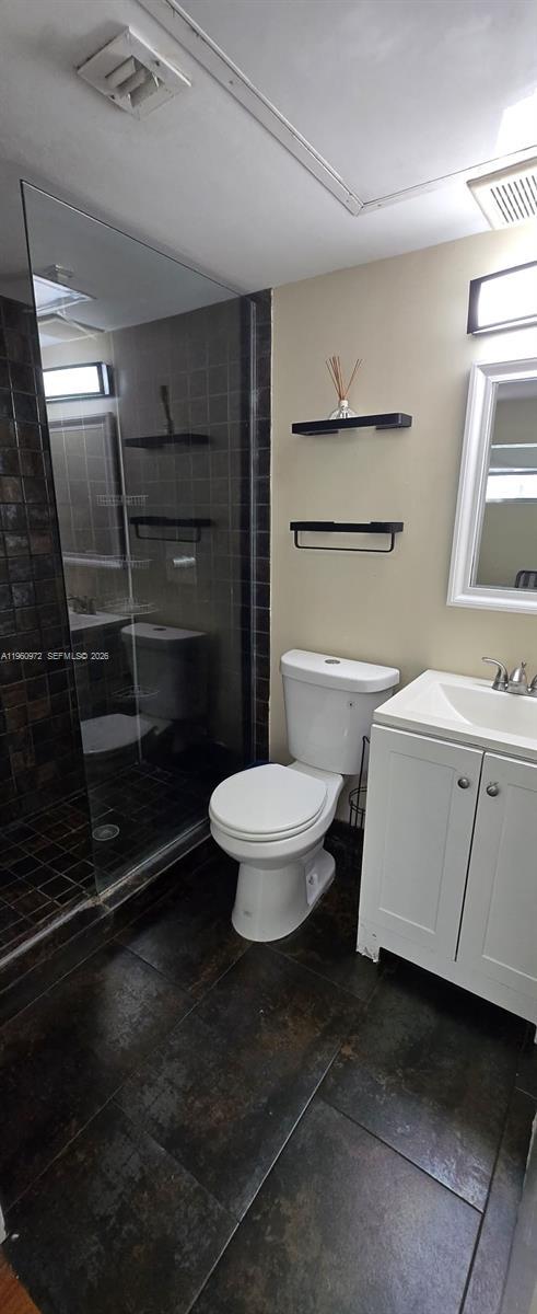 Building Photo - 1560 Pennsylvania Ave