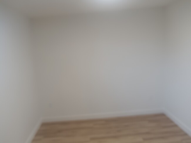 Building Photo - 6245 Margray Dr