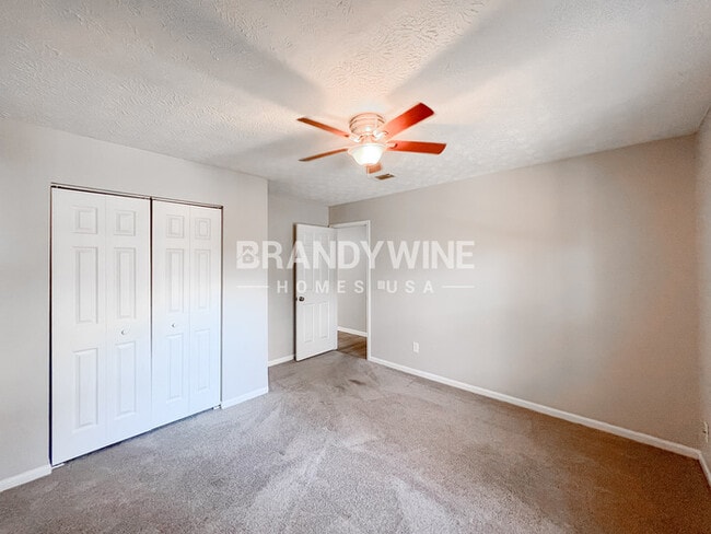 Building Photo - 4400 Westchester Ct