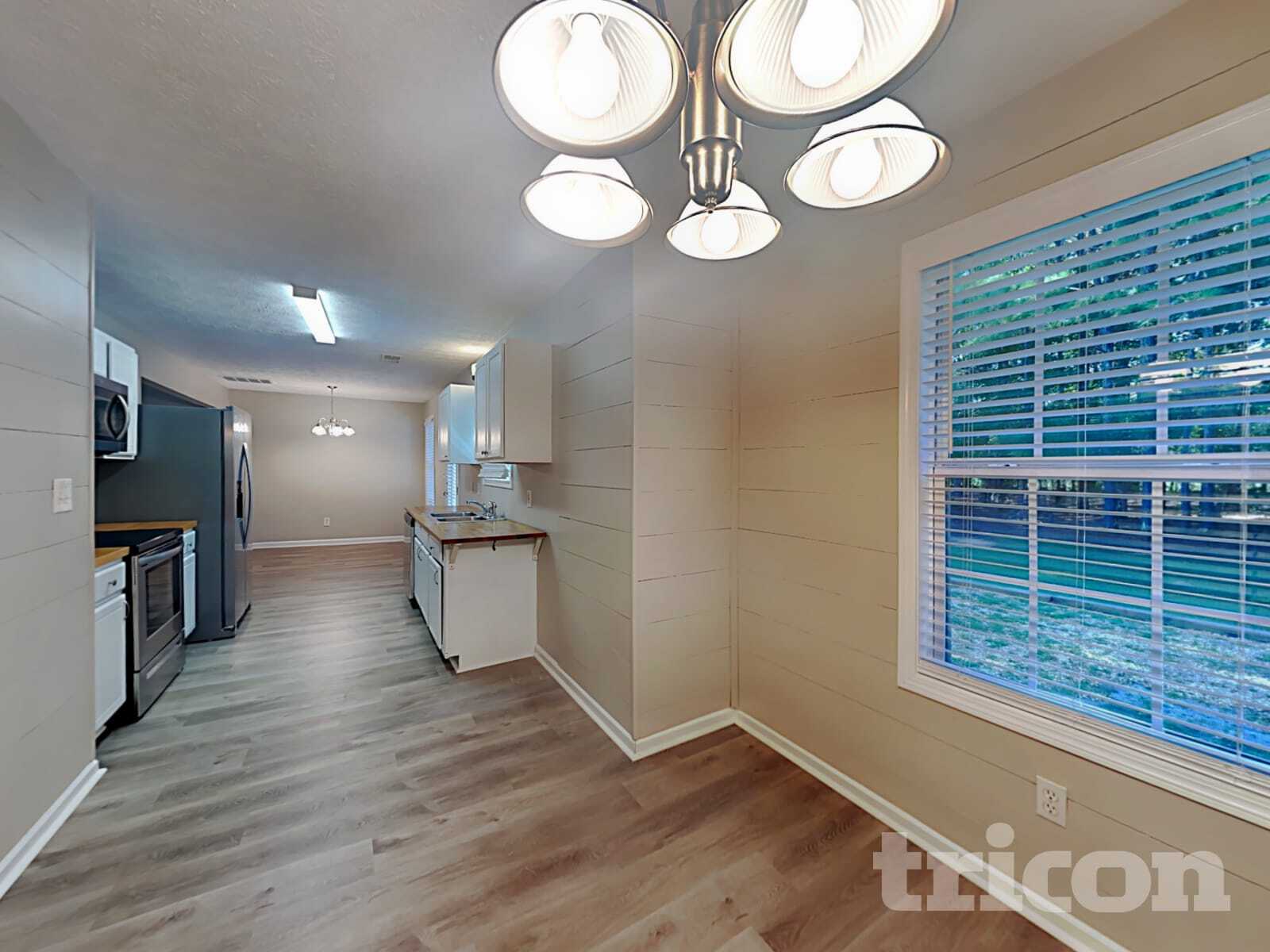 Building Photo - 1009 Butterfly Cove Way