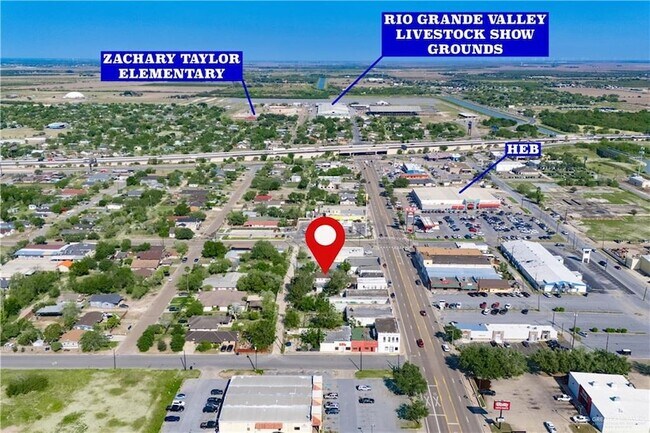 Building Photo - 130 N Texas Ave