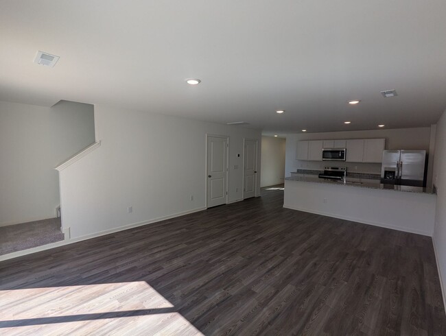 Building Photo - Brand New Corner Unit 3 Bedroom Townhome i...