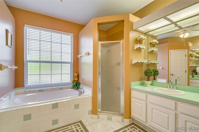 Building Photo - 9041 SW 196th Ct