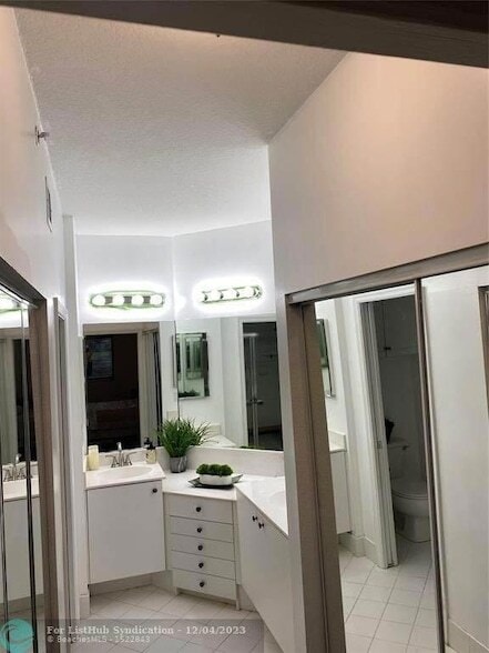 Building Photo - 7755 Yardley Dr