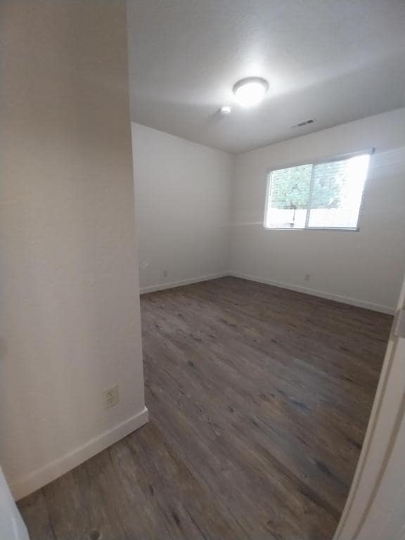 Building Photo - 1326 Dowell Rd