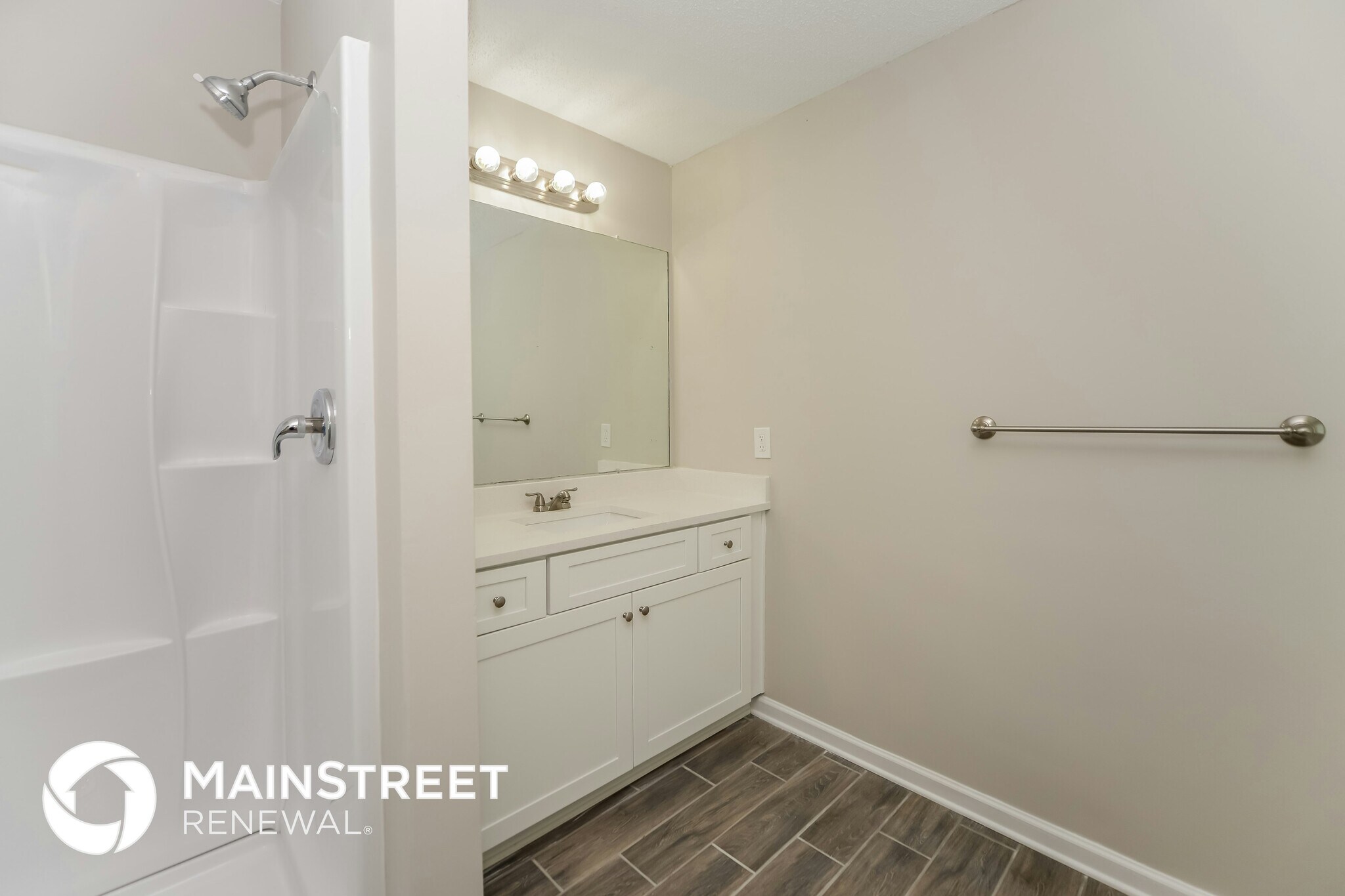 Building Photo - 141 The Esplanade Way SW