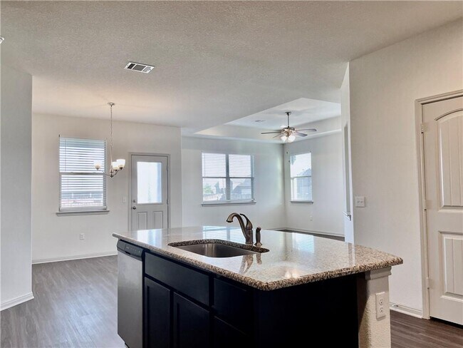 Building Photo - 18301 Calasetta Dr