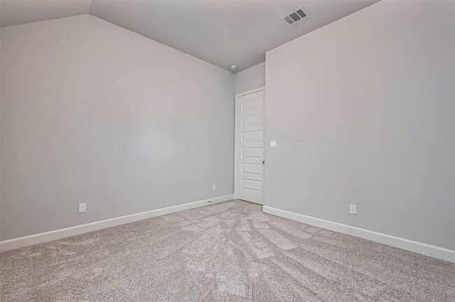Building Photo - 29808 Breezy Pnes Lp