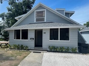 Building Photo - 1708 Ballard Park Dr