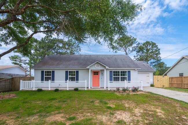 Primary Photo - 309 Green Oak Dr