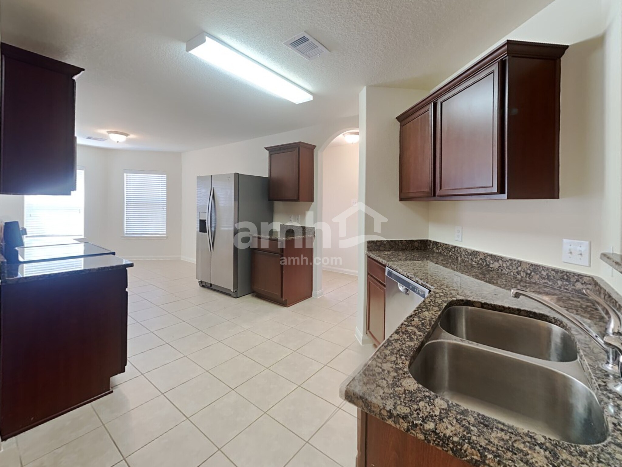 Building Photo - 22422 Bauer Canyon Dr