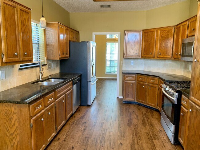 Building Photo - Modern Comfort Meets Classic Charm in This...