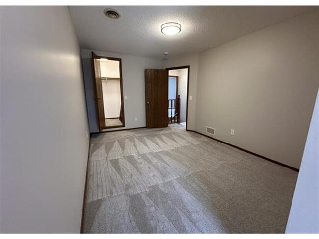 Building Photo - 17553 Ionia Path