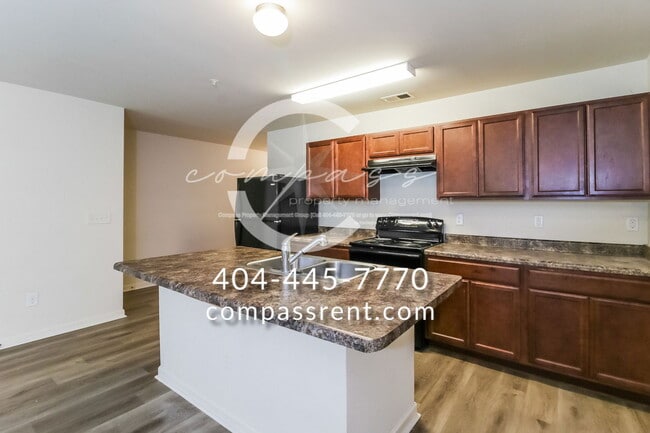 Building Photo - 2086 Belmont Cir NE