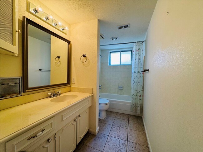 Building Photo - 7622 Woodsman Trail