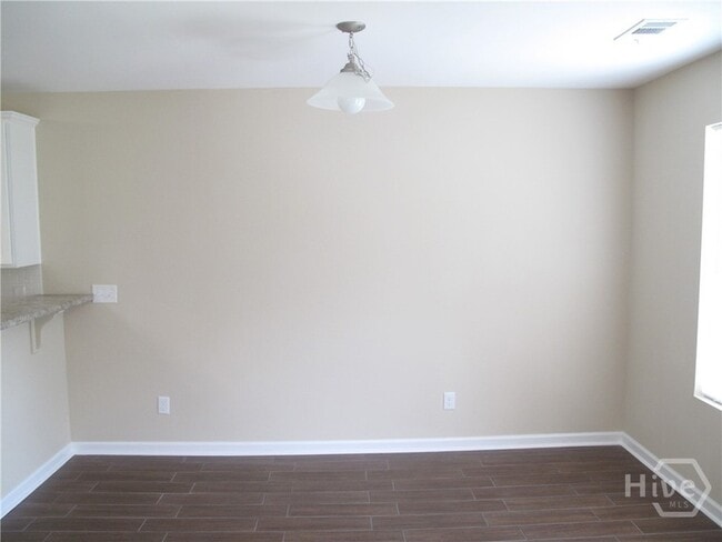 Building Photo - 165 Connor Lp