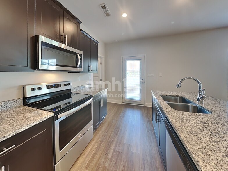 Building Photo - 5059 Mountain Springs Rd