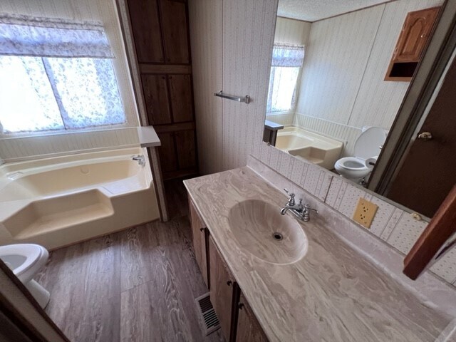 Building Photo - 2060 Colorado Blvd