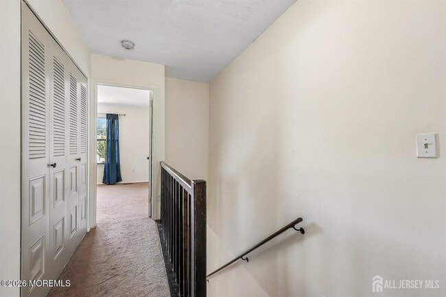 Building Photo - 289 Bromley Pl