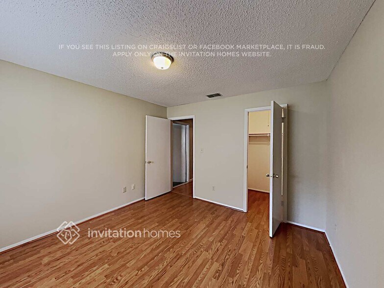 Building Photo - 340 Sawgrass Pl