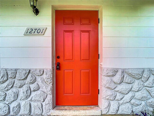 Building Photo - 12701 Cornell Ct