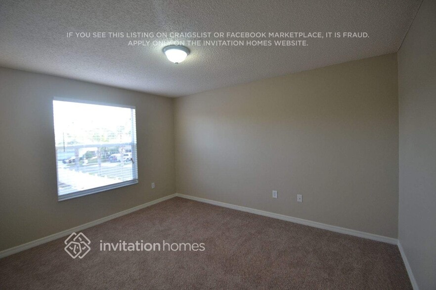 Building Photo - 11224 Moonvalley Way