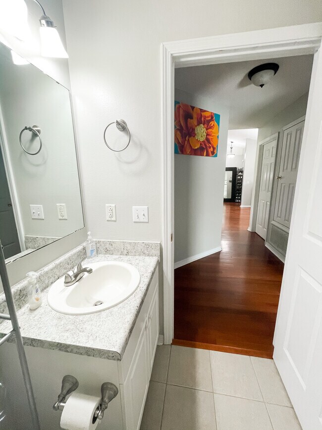 Building Photo - 1729 Shellfish Dr