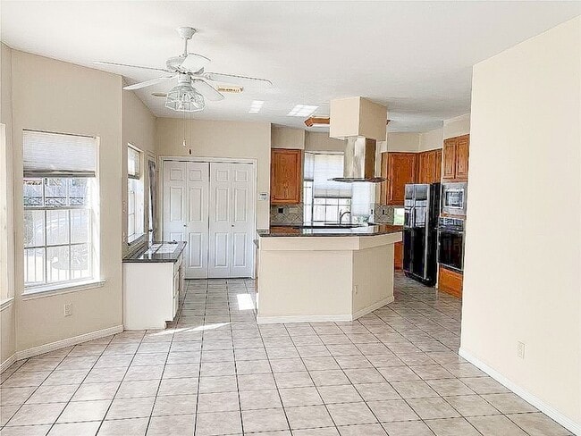 Building Photo - 14514 Hillside Hickory Ct