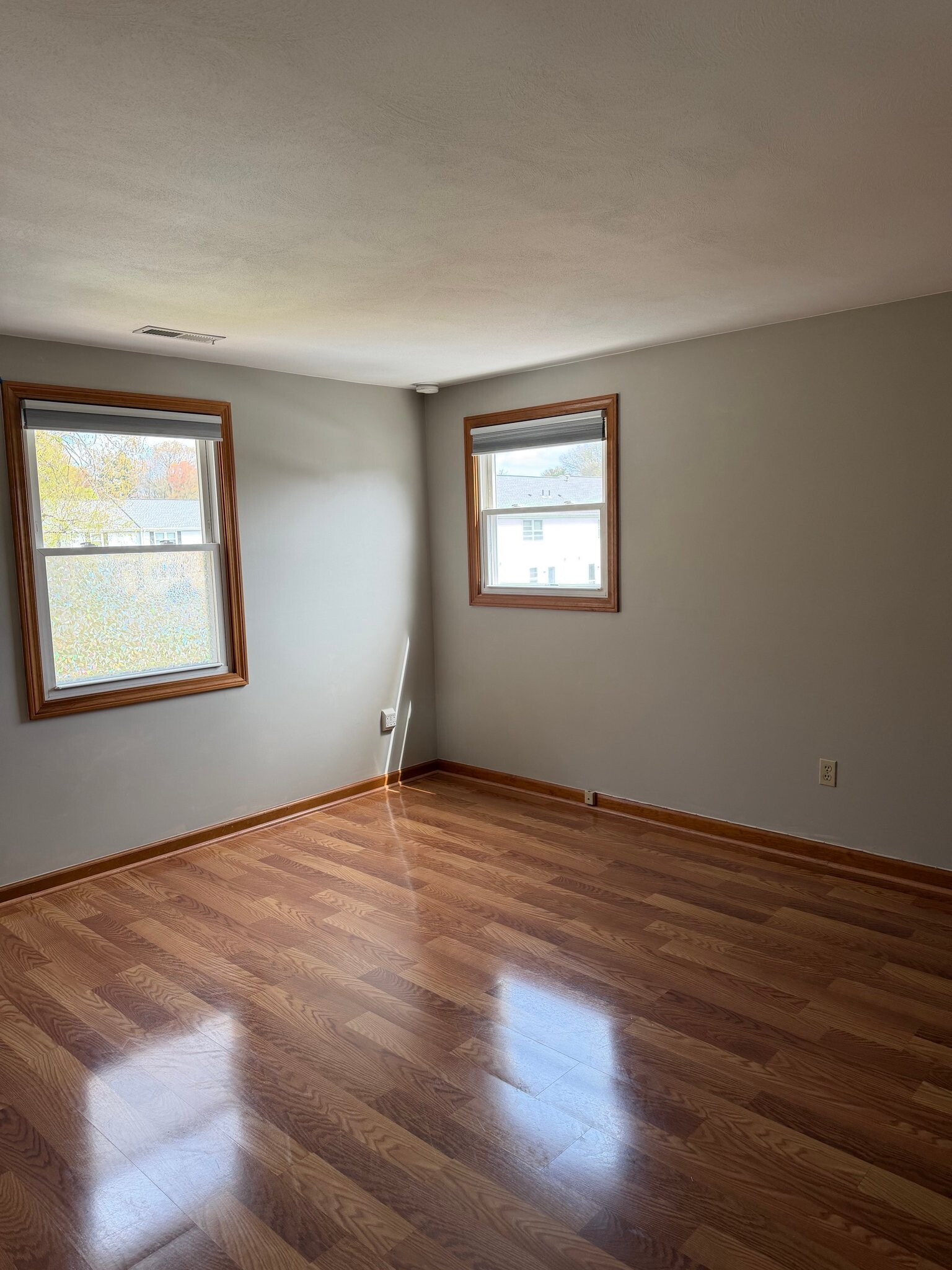 Building Photo - 19 Allspice Ln