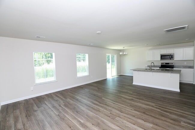 Building Photo - 463 N High Duck Trail
