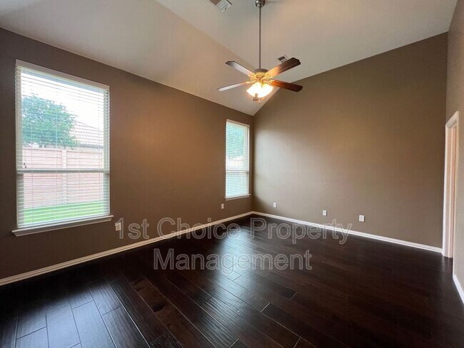 Building Photo - 4309 Bewley Dr