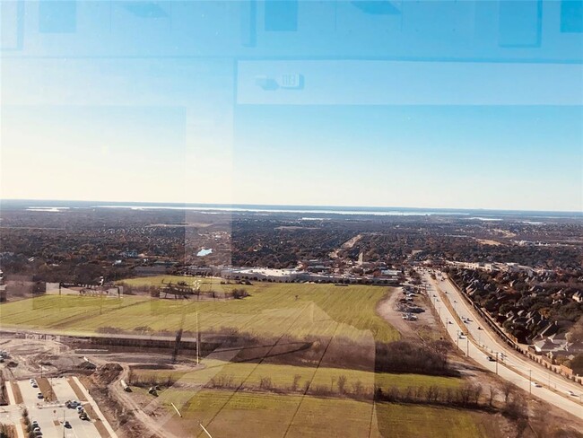 Building Photo - 6633 John Hickman Pkwy