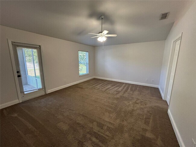 Building Photo - Saint Cloud Home