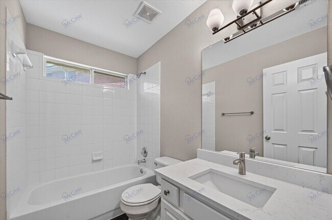 Building Photo - 739 Kilbridge Ln