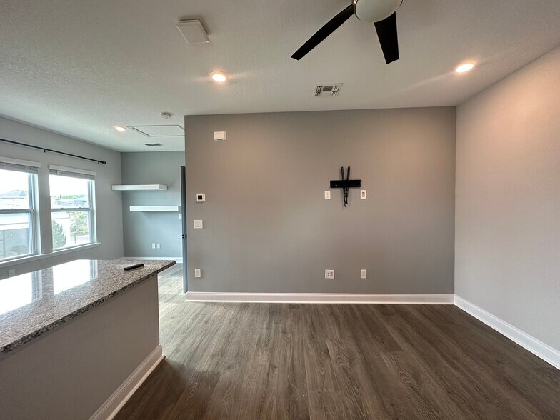 Building Photo - 14685 Englert Aly