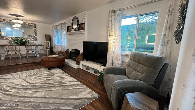 Building Photo - 1572 Dover Ave