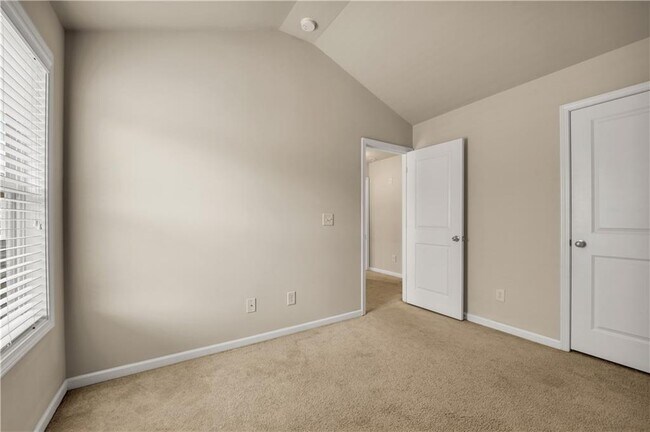 Building Photo - 559 Myrtle Trace Ln