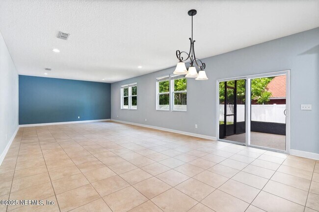 Building Photo - 11725 Paddock Gates Dr