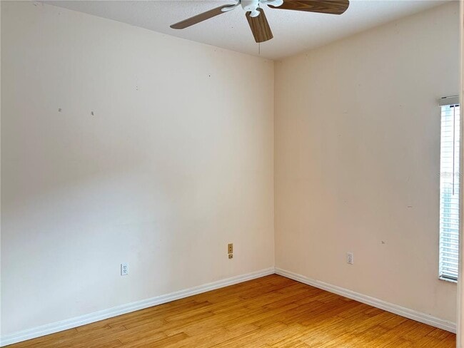 Building Photo - 2338 Tami Sola St