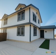 Building Photo - 1508 TX-46