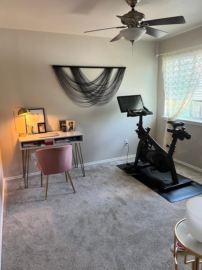 Building Photo - 201 Cadillac Cove