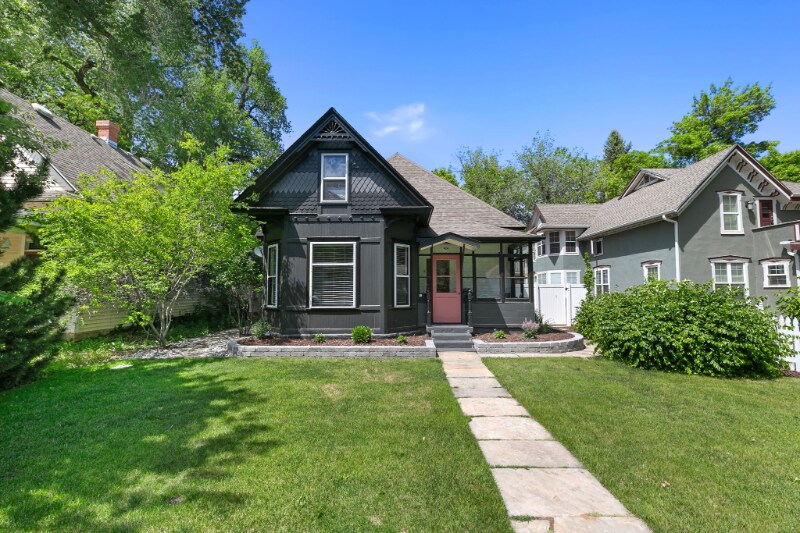 Primary Photo - 424 W Oak St