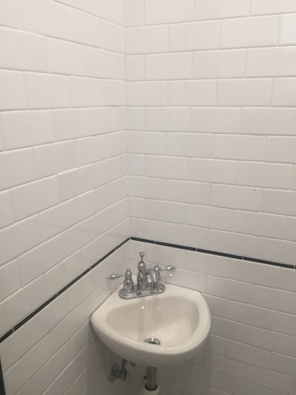 Building Photo - 1629 Rendall Pl