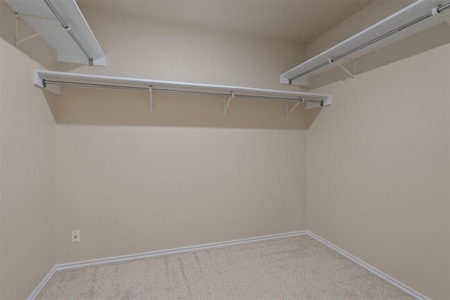 Building Photo - 201 Covala Dr