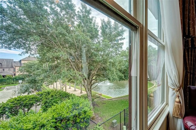 Building Photo - 6331 W Mystic Meadow