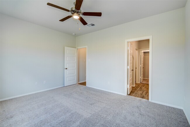 Building Photo - 5722 Fresh View Ct
